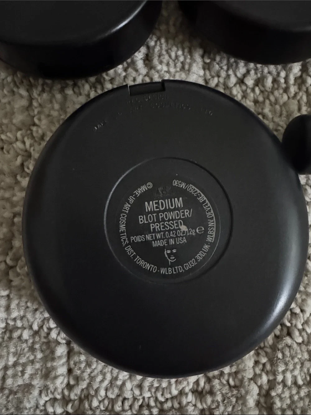 MAC Makeup Bundle - Picture 3 of 8